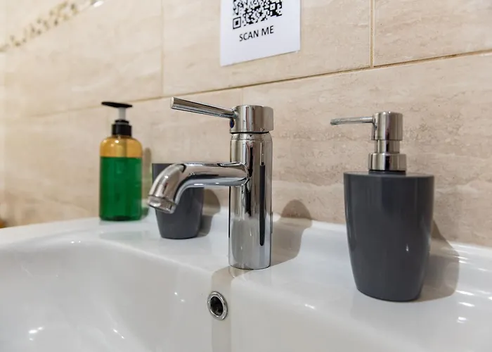 2br In The Heart Of Centre Апартаменти Лідс