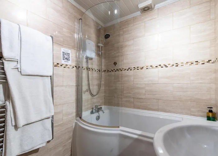 Апартаменти 2br In The Heart Of Centre