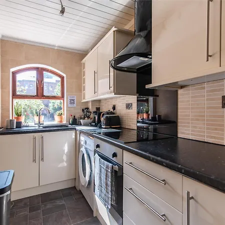 Apartment 2br In The Heart Of Leeds Centre *